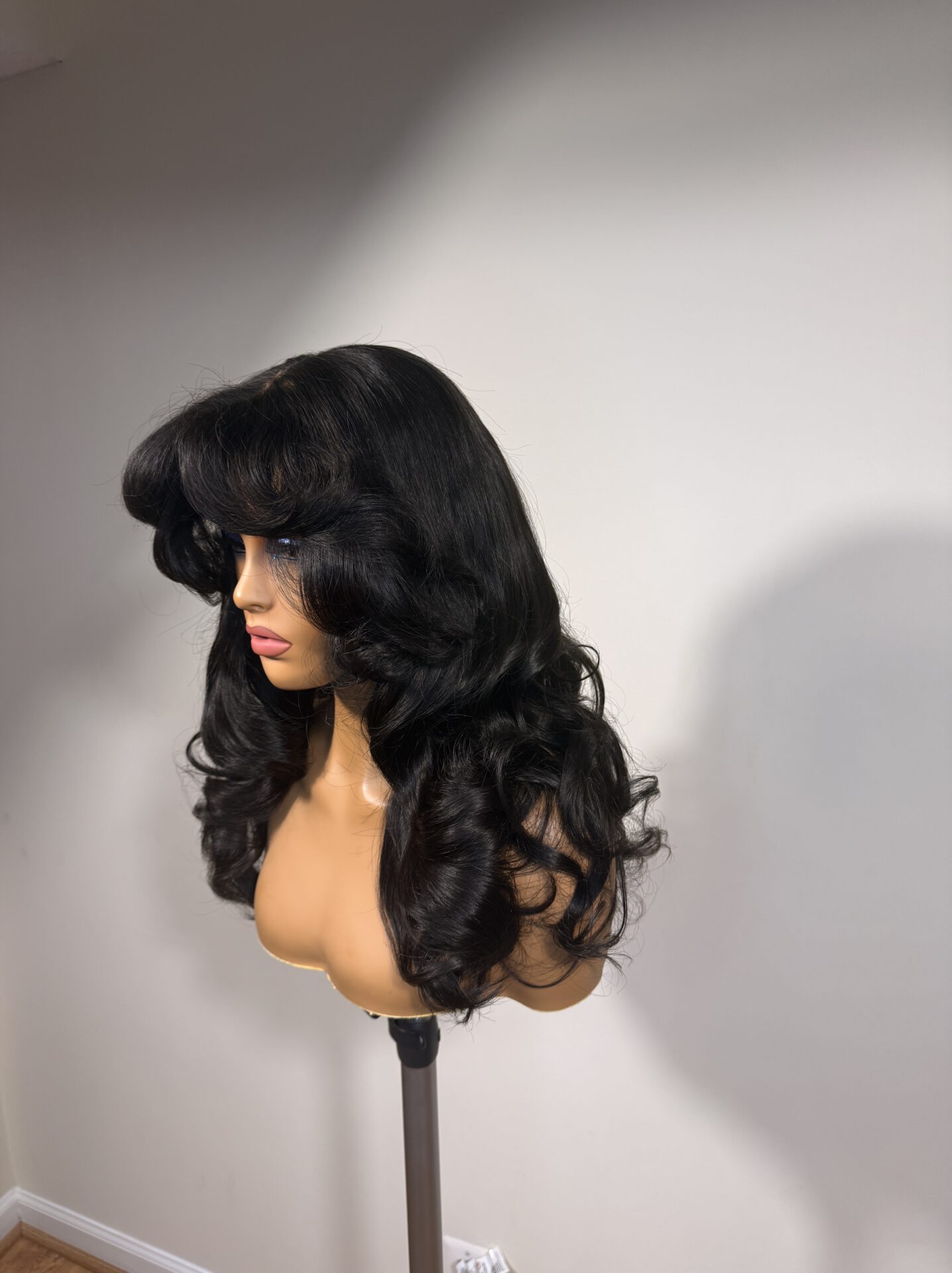 The Glamour Wave Luxury Wig - Image 3